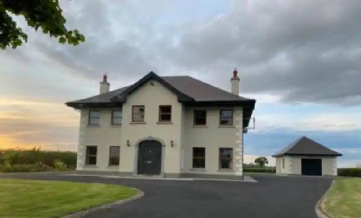 Country Hideaway Apartment Croagh Exterior photo
